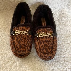 Juicy Couture Faux Leather Animal Print Moccasins Size 7M